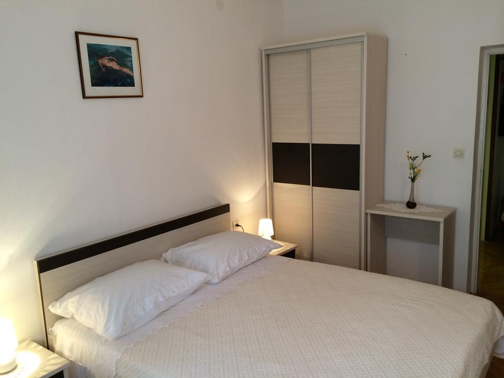 Apartments Ljiljana Trogir Exterior foto