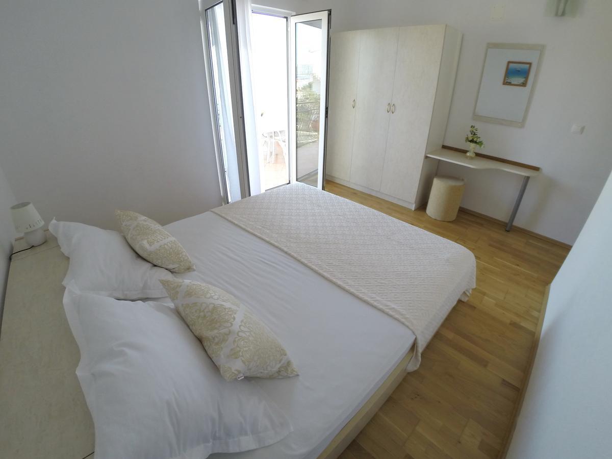Apartments Ljiljana Trogir Exterior foto