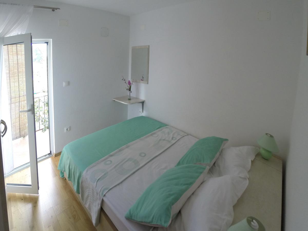 Apartments Ljiljana Trogir Exterior foto